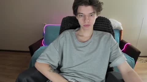 Snapshot of guy_liam1 chatting on December 2, 2024, 5:04 am guy_liam1 online show from December 2, 2024, 5:04 am