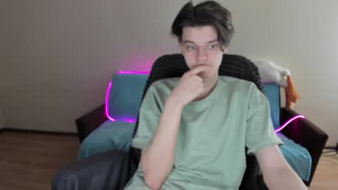 Snapshot of guy_liam1 chatting on January 16, 2025, 8:03 pm guy_liam1 online show from January 16, 2025, 8:03 pm