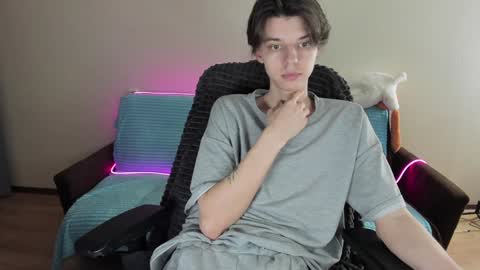 Snapshot of guy_liam1 chatting on January 19, 2025, 1:33 pm guy_liam1 online show from January 19, 2025, 1:33 pm