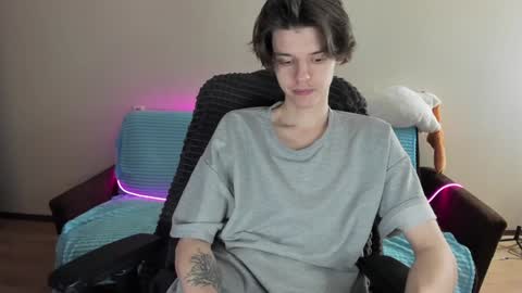 Snapshot of guy_liam1 chatting on January 22, 2025, 12:38 pm guy_liam1 online show from January 22, 2025, 12:38 pm