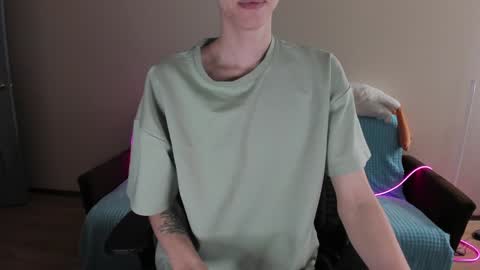 Snapshot of guy_liam1 chatting on February 6, 2025, 2:15 pm guy_liam1 online show from February 6, 2025, 2:15 pm
