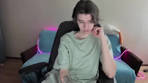 Snapshot of guy_liam1 chatting on February 10, 2025, 2:26 pm guy_liam1 online show from February 10, 2025, 2:26 pm