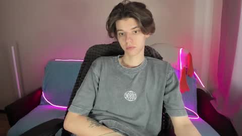 Snapshot of guy_liam1 chatting on February 16, 2025, 1:38 pm guy_liam1 online show from February 16, 2025, 1:38 pm