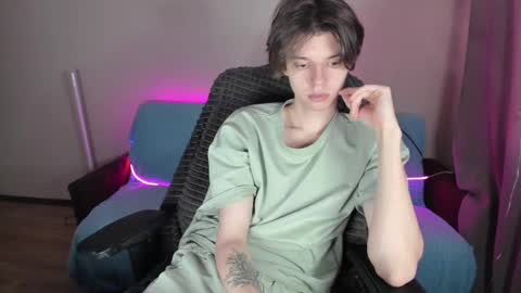 Snapshot of guy_liam1 chatting on February 25, 2025, 3:16 pm guy_liam1 online show from February 25, 2025, 3:16 pm