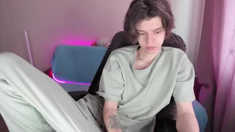 Snapshot of guy_liam1 chatting on February 26, 2025, 8:15 am guy_liam1 online show from February 26, 2025, 8:15 am