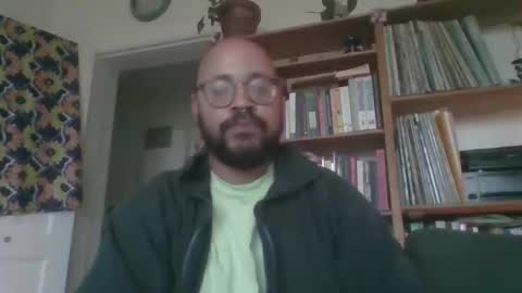 guy_wood15 online show from October 30, 2025, 9:11 am