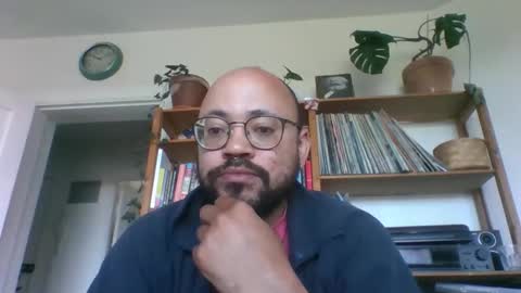 guy_wood15 online show from April 30, 2026, 8:09 am