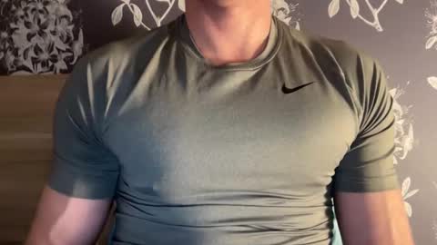 Snapshot of guyfromfinland1981 chatting on February 16, 2025, 8:11 pm NaughtyFitHusband online show from February 16, 2025, 8:11 pm