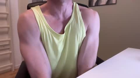 Snapshot of guyfromfinland1981 chatting on March 8, 2025, 8:03 pm NaughtyFitHusband online show from March 8, 2025, 8:03 pm