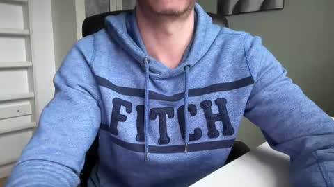 Snapshot of guyfromfinland1981 chatting on March 12, 2025, 5:24 am NaughtyFitHusband online show from March 12, 2025, 5:24 am