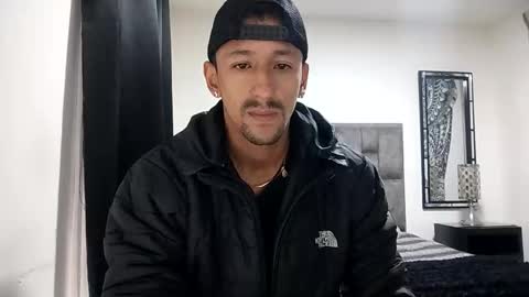 Snapshot of guykarim chatting on March 24, 2026, 4:17 am karim online show from March 24, 2026, 4:17 am