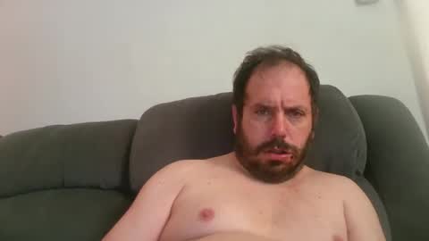 guynaked105 online show from April 10, 2026, 1:16 pm