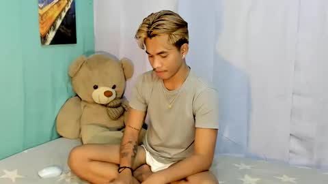 Snapshot of gwapoako100 chatting on December 8, 2024, 5:50 am Pitz Sonido Herndon online show from December 8, 2024, 5:50 am