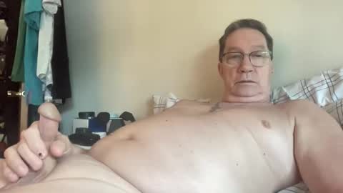 Snapshot of gwashere4u chatting on May 10, 2026, 2:33 pm gwashere4u online show from May 10, 2026, 2:33 pm