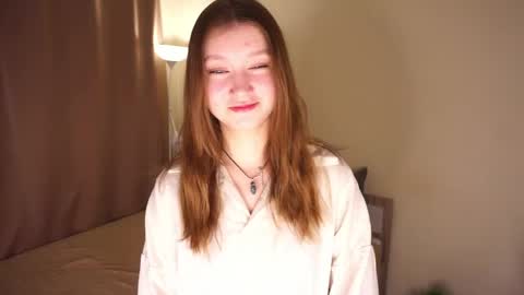 Molly online show from May 3, 2026, 5:35 am