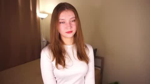 Molly online show from May 5, 2026, 4:20 am