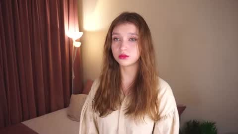 Molly online show from July 5, 2026, 5:42 pm