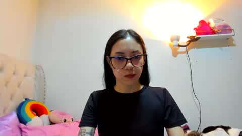 gwhen_ online show from July 11, 2026, 11:39 pm