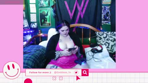 Snapshot of gxddess_fe chatting on December 27, 2024, 2:25 am Goddess Fe online show from December 27, 2024, 2:25 am