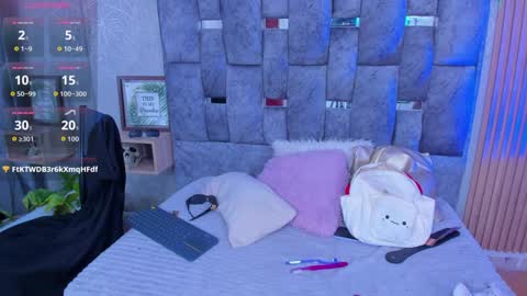 Gyal 8 online show from September 13, 2025, 11:48 pm
