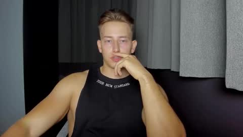 Oliver online show from September 15, 2025, 6:52 pm