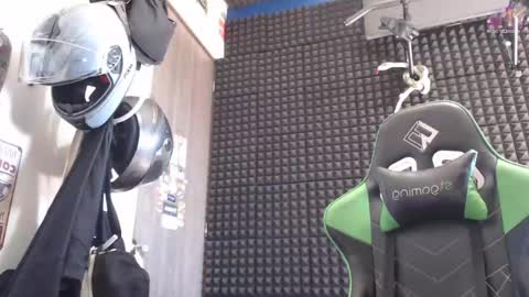 Gymbro42 online show from May 20, 2026, 3:07 pm