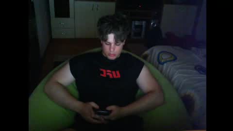 gymguy0505 online show from May 30, 2026, 10:18 pm