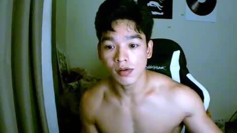 Snapshot of gymnasmenos chatting on April 29, 2026, 10:30 am AJ online show from April 29, 2026, 10:30 am