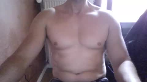 gymxxx_ online show from April 4, 2026, 10:13 am