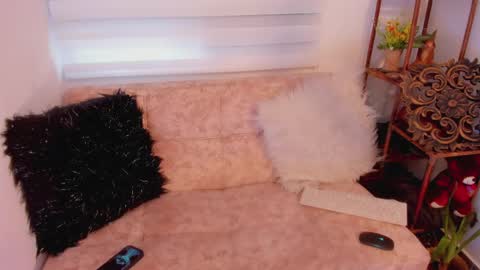 Snapshot of gypsie_velvett chatting on May 4, 2026, 8:27 pm Samy Velvet dayatorres 23 Followme online show from May 4, 2026, 8:27 pm