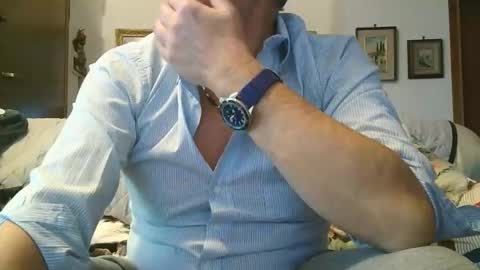 gyrdy online show from December 22, 2024, 3:00 pm