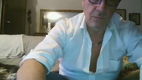 gyrdy online show from February 8, 2025, 4:36 pm