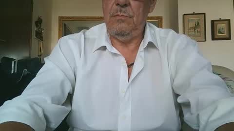 gyrdy online show from October 5, 2025, 1:09 pm