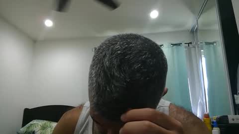 h0nest84 online show from September 27, 2025, 5:51 pm