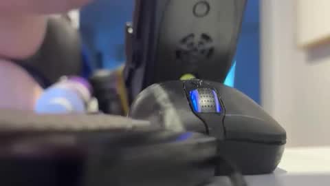 h20976 online show from October 4, 2025, 5:27 am