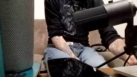 h333th3nz online show from April 2, 2026, 12:08 am