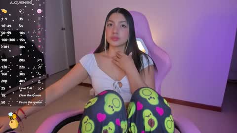 Paulina  online show from January 20, 2025, 6:10 am