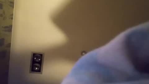 Snapshot of h_rd333 chatting on October 9, 2025, 9:57 pm h_rd333 online show from October 9, 2025, 9:57 pm