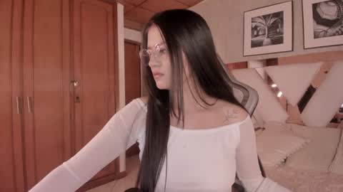 Snapshot of haathorx chatting on September 26, 2025, 1:04 pm haathorx online show from September 26, 2025, 1:04 pm