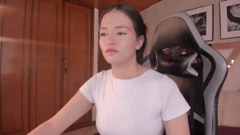 Snapshot of haathorx chatting on October 13, 2025, 5:35 pm haathorx online show from October 13, 2025, 5:35 pm