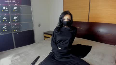 Linda online show from December 21, 2024, 2:52 am