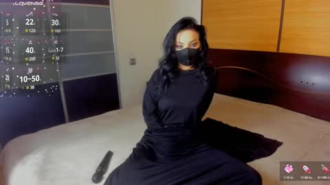 Linda online show from February 24, 2025, 2:19 am