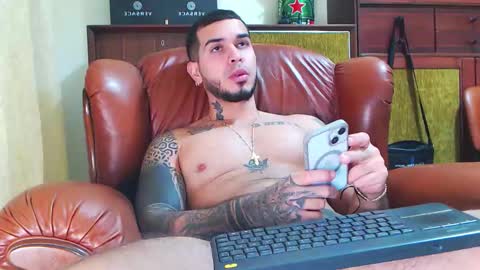 Snapshot of hades_carter chatting on October 18, 2025, 9:37 pm Hades online show from October 18, 2025, 9:37 pm