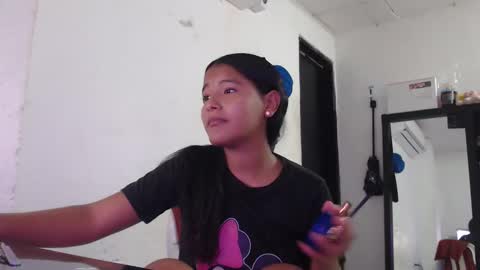 Snapshot of hadesmit1 chatting on April 8, 2026, 10:32 pm hadesmit1 online show from April 8, 2026, 10:32 pm