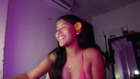 Snapshot of hadesmit1 chatting on April 14, 2026, 2:56 pm hadesmit1 online show from April 14, 2026, 2:56 pm