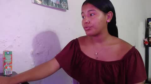 Snapshot of hadesmit1 chatting on April 22, 2026, 2:29 pm hadesmit1 online show from April 22, 2026, 2:29 pm
