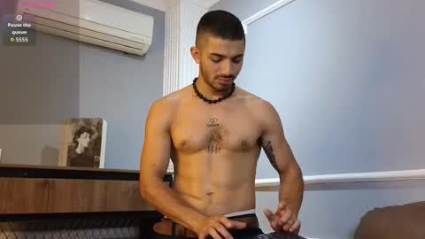 Snapshot of hadez_69 chatting on October 8, 2025, 11:30 am HADEZ online show from October 8, 2025, 11:30 am