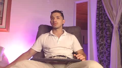 Snapshot of hadez_69 chatting on March 13, 2026, 12:06 am HADEZ online show from March 13, 2026, 12:06 am