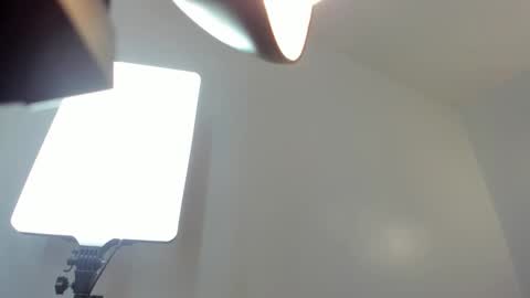 Snapshot of hadid_jimenez chatting on March 9, 2026, 7:07 pm Hadid online show from March 9, 2026, 7:07 pm