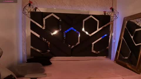 Haely online show from October 18, 2025, 7:58 pm